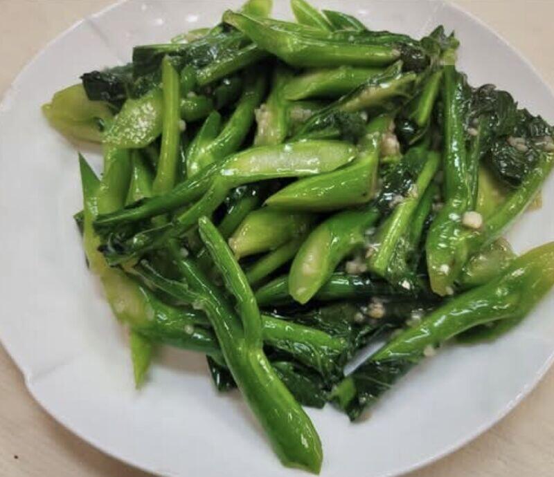 Chinese Broccoli w. Garlic